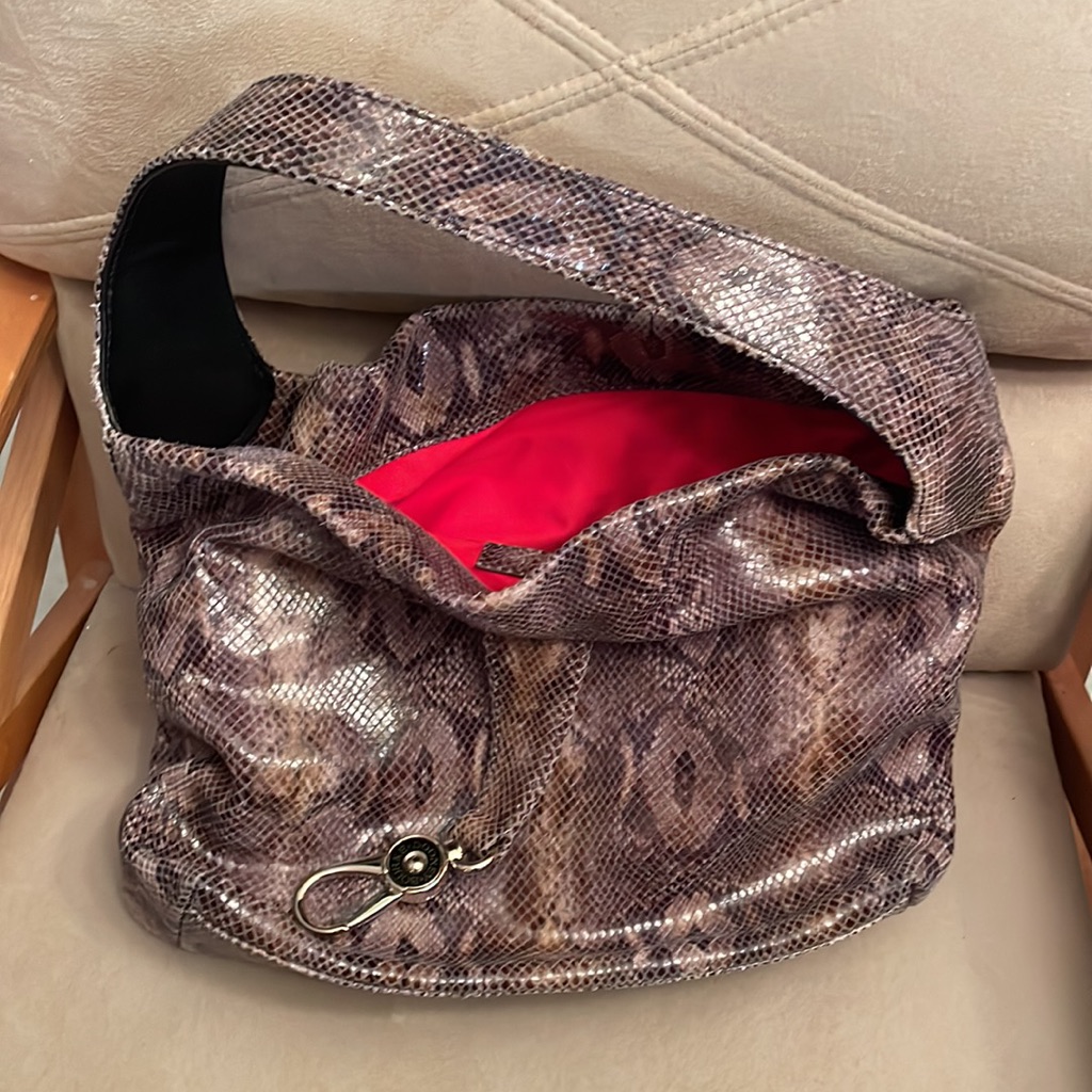Brand New Dooney And Bourke Snake Embossed Design Leather Hobo Bag